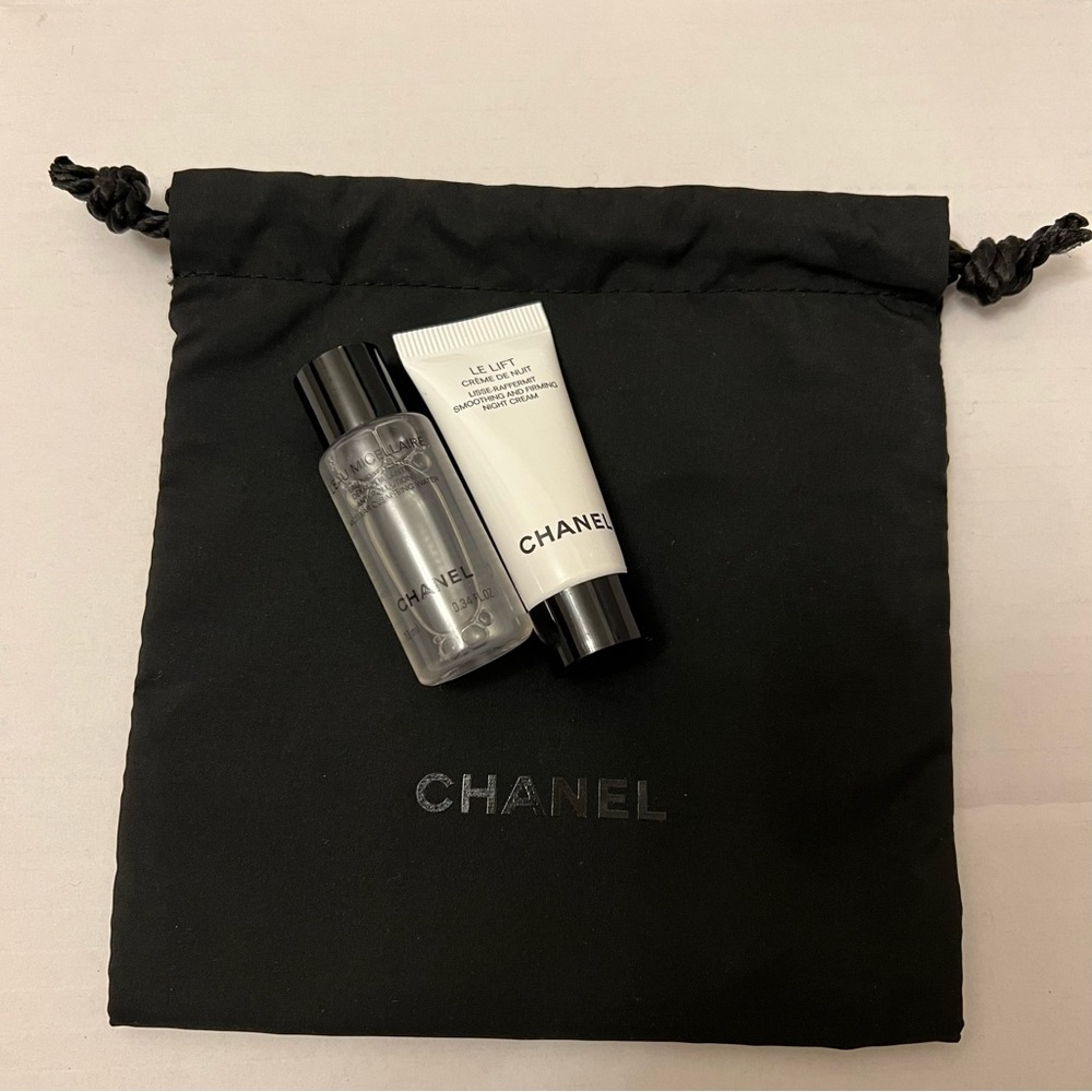 NEW Chanel Jewelry Cosmetic Drawstring gift Pouch w/ Samples Makeup Skincare